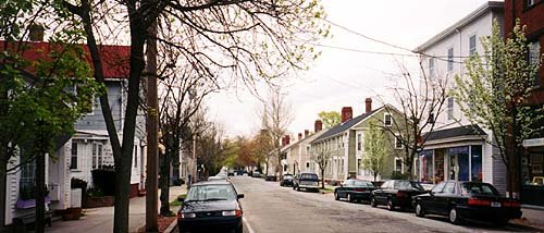 Loading 59K - Main Street from the Brown Street intersection